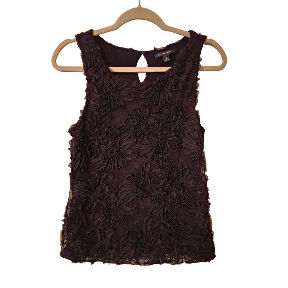 Banana Republic puff mesh overlay tank